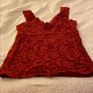 Red, lacy tank
